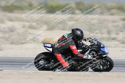 media/Jan-15-2026-Racers Edge (Thu) [[dfebeb70ab]]/2-A Group/Session 3 (Turn 15 Inside Pans)/